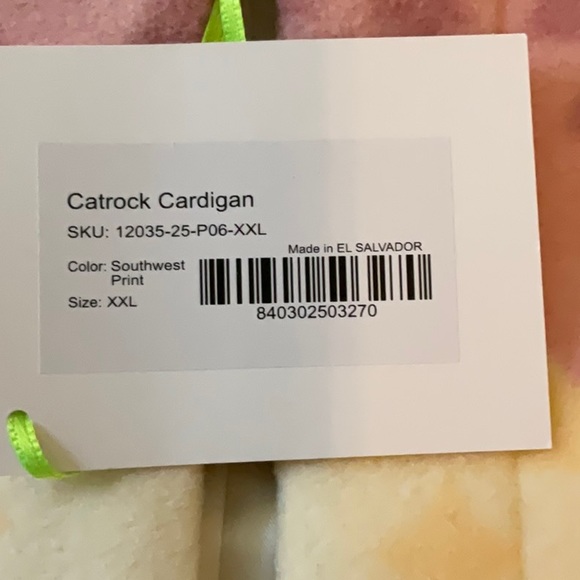 Dudley Stephen’s Cat Rock Cardigan Southwest Print NWT - Picture 4 of 7